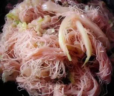 fried rice noodles