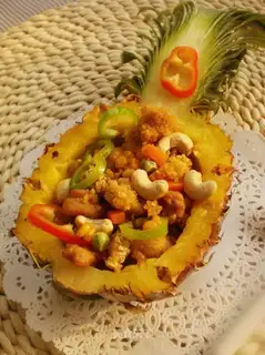 Sweet and sour pineapple curry chicken