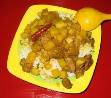 Curry potato chicken rice