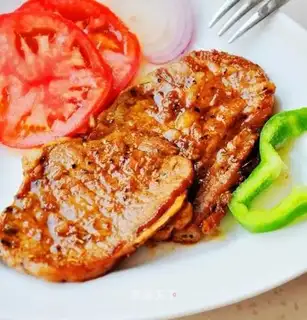 Black pepper vanilla steak