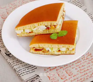Milk muffin sandwich