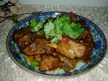 Yellow lamb chops