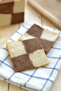 Chess toast