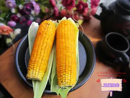 Cracked corn
