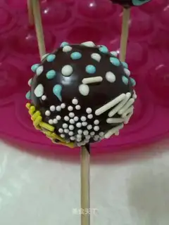 Lollipop cake