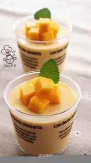 Mango cheese pudding