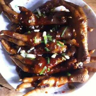 Weird chicken claws