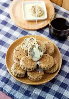 Milk coarse muffins