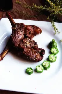 Vanilla lamb rack