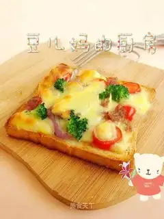 Toast bacon