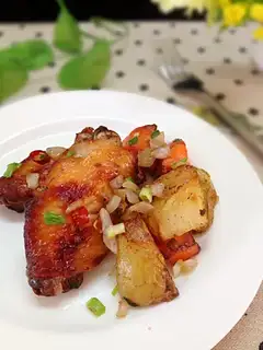 Fried potato horn wings