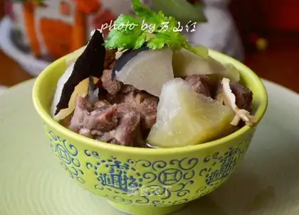 A lamb stew with black carrots