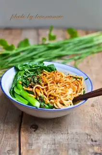 Oily noodles