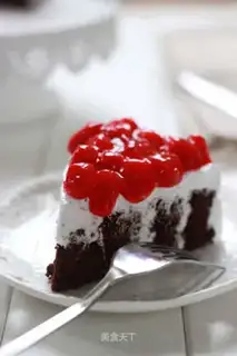 Chocolate-year-old wheel cake