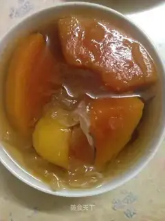 The papayas are silver and sugary