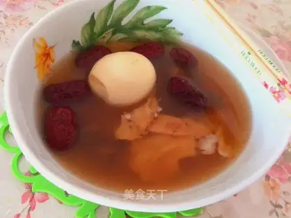 Red palm soup