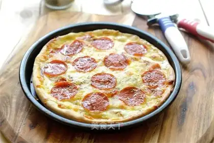 Beef sausage pizza