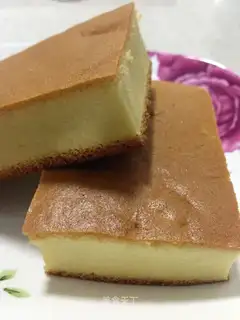 Powder cake