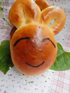 Rabbit bread