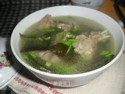Quisine pelvis soup