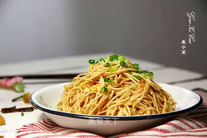 Sofa noodles