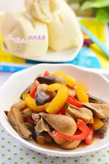 Sweet pepper mushrooms