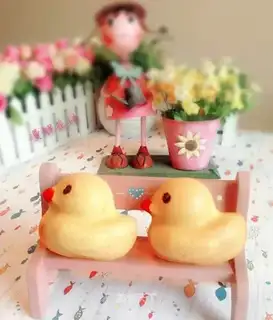 Madeleine the Duck