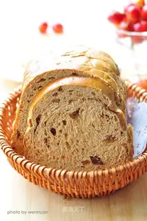 Red-tree toast