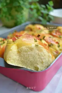 Cheese ham bread