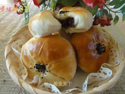 Red Bean Sand Bread