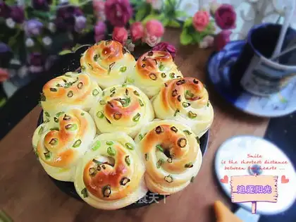 Soup and bacon onion bread