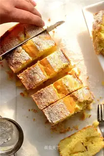 Sweet apple cake