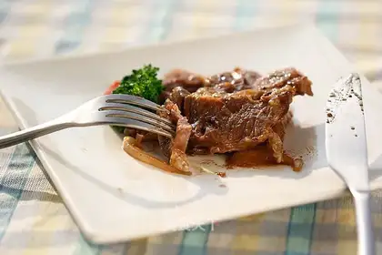 Black pepper cowboy bones
