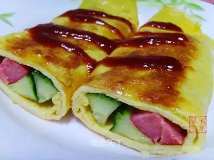 Sausage egg rolls