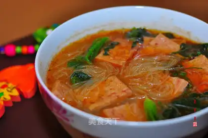 Spinach fan soup