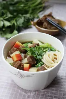 Red beef noodles