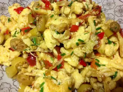Scrambled eggs
