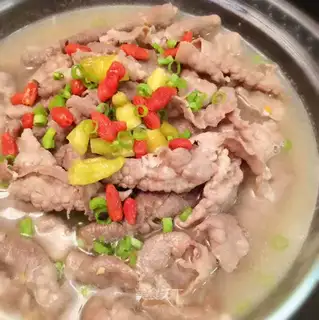 Pyramid soup, fat cow