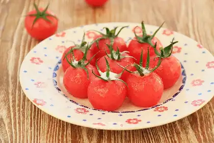 Frosty tomato