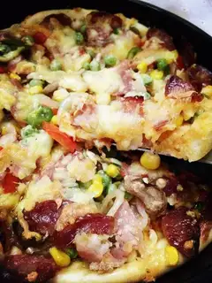 Bacon sausage pizza