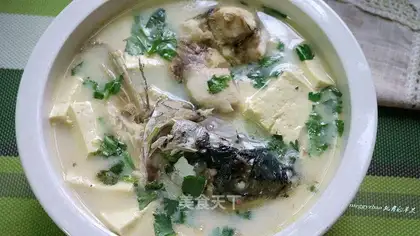 Fish tofu soup