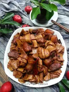 A thousand pieces of meat
