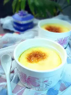 Milky egg pudding
