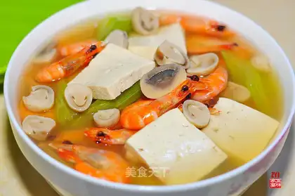 Tofu soup