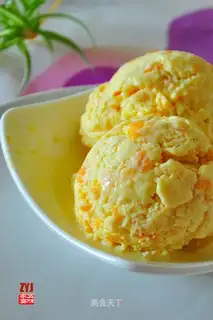 Fruit and cream ice cream