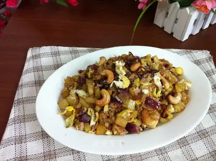 Cashewball fried rice