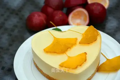 Bacon cheese mousse cake