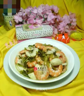 Snow shrimp fried mushrooms
