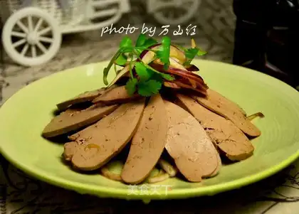 Boiled lamb liver