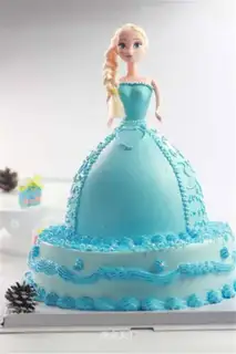Princess Frozen Cake